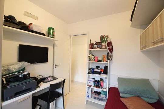 Quarto 1 de apartamento à venda com 3 quartos, 80m² em Freguesia (jacarepaguá), Rio de Janeiro