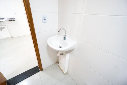Pia de kitnet/studio à venda com 1 quarto, 27m² em Vila Carrão, São Paulo