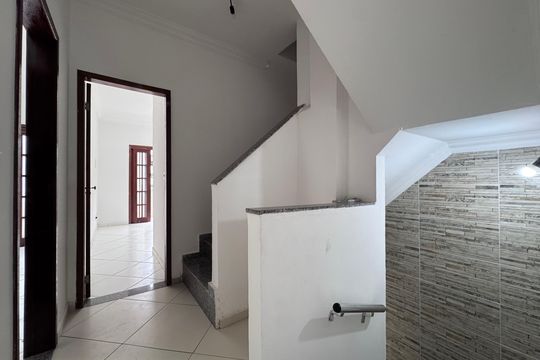 Corredor de casa à venda com 4 quartos, 200m² em Vargem Grande, Rio de Janeiro