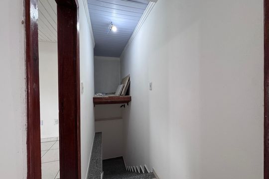 Corredor de casa à venda com 4 quartos, 200m² em Vargem Grande, Rio de Janeiro