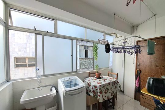 Apartamento à venda com 3 quartos, 110m² em Gutierrez, Belo Horizonte