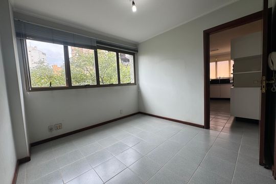Sala de apartamento à venda com 4 quartos, 257m² em Cambuí, Campinas