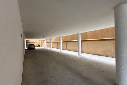 Garagem de apartamento para alugar com 1 quarto, 75m² em Balneario Cidade Atlantica, Guarujá