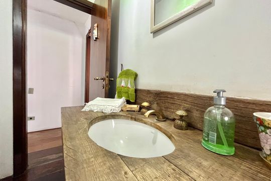 Lavabo de casa à venda com 3 quartos, 134m² em Vila Nova Caledonia, São Paulo