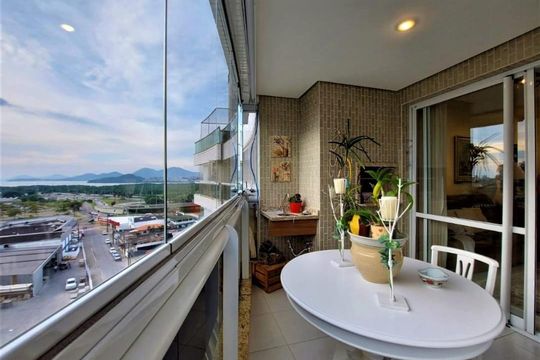 Varanda de apartamento para alugar com 4 quartos, 166m² em Trindade, Florianópolis