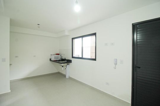 Sala/Cozinha de apartamento à venda com 2 quartos, 38m² em Parque Sao Domingos, São Paulo