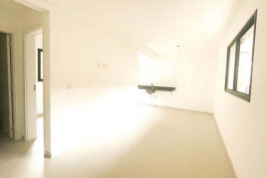 Apartamento à venda com 2 quartos, 42m² em Parque Sao Domingos, São Paulo