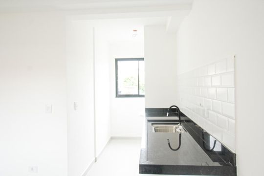 Cozinha de apartamento à venda com 2 quartos, 42m² em Parque Sao Domingos, São Paulo