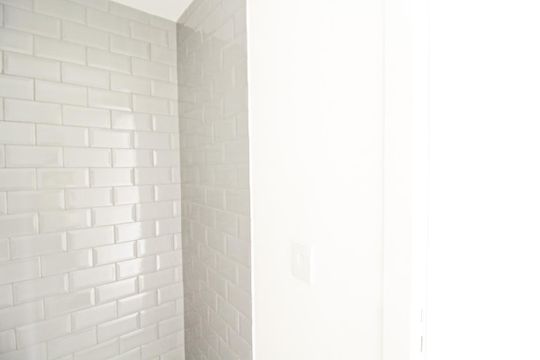 Banheiro de apartamento à venda com 2 quartos, 42m² em Parque Sao Domingos, São Paulo