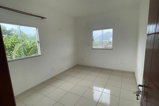 Apartamento para alugar com 1 quarto, 45m² em Guaratiba, Rio de Janeiro
