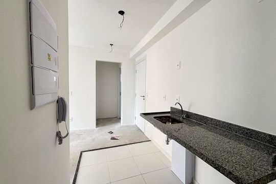 Cozinha de apartamento para alugar com 2 quartos, 42m² em Campo Belo, São Paulo