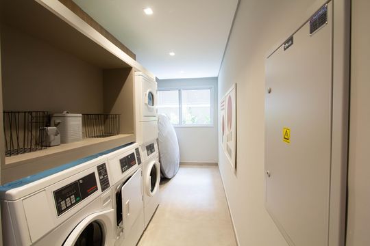 Área comum de apartamento para alugar com 2 quartos, 42m² em Campo Belo, São Paulo