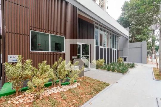 Fachada de apartamento para alugar com 2 quartos, 42m² em Campo Belo, São Paulo
