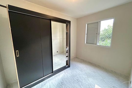Apartamento à venda com 3 quartos, 58m² em Jardim Cocaia, Guarulhos