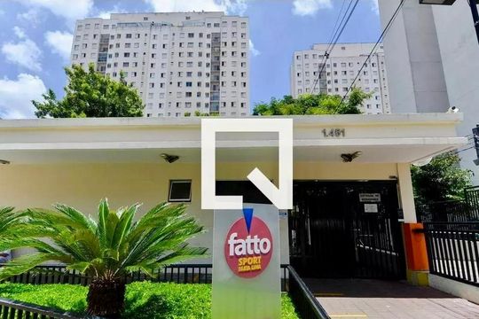 Fachada do Prédio de apartamento à venda com 3 quartos, 58m² em Jardim Cocaia, Guarulhos