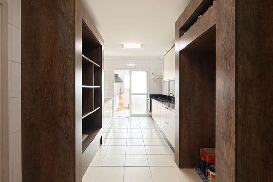 Cozinha de apartamento para alugar com 3 quartos, 158m² em Vila Goncalves, São Bernardo do Campo