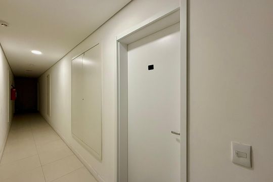 Hall Apartamento  de apartamento à venda com 2 quartos, 64m² em Jardim Prudência, São Paulo