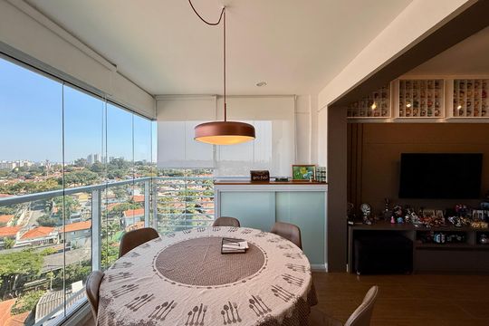 Varanda de apartamento à venda com 2 quartos, 64m² em Jardim Prudência, São Paulo