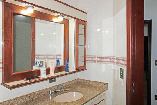 Casa de Condomínio para alugar com 4 quartos, 450m² em Loteamento Banespa, Vinhedo