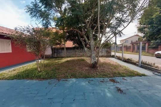 Área externa de casa para alugar com 2 quartos, 55m² em Morro das Pedras, Florianópolis