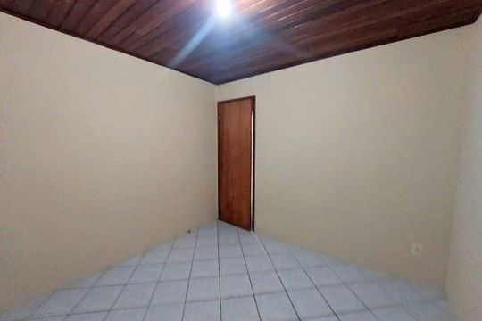 Sala de casa para alugar com 2 quartos, 55m² em Morro das Pedras, Florianópolis
