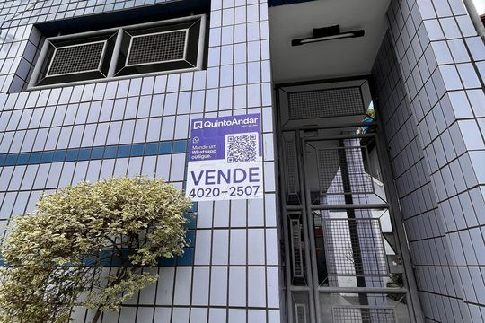 PLAQUNHA INSTALADA EM 10/04/26 de apartamento à venda com 3 quartos, 259m² em Coração Eucarístico, Belo Horizonte
