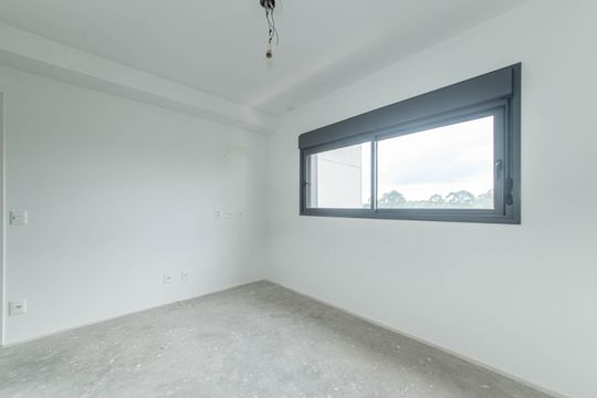 Apartamento para alugar com 3 quartos, 142m² em Real Parque, São Paulo