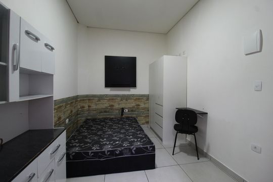 Sala/Quarto de kitnet/studio para alugar com 1 quarto, 16m² em Vila Olímpia, São Paulo