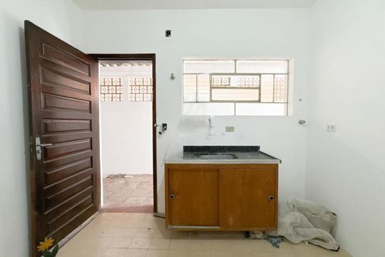 Casa à venda com 2 quartos, 142m² em Jardim Pedreira, São Paulo