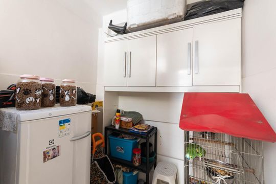 Quarto de Serviço de casa à venda com 2 quartos, 100m² em Grajaú, Rio de Janeiro