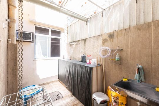 Área de Serviço de casa à venda com 2 quartos, 100m² em Grajaú, Rio de Janeiro
