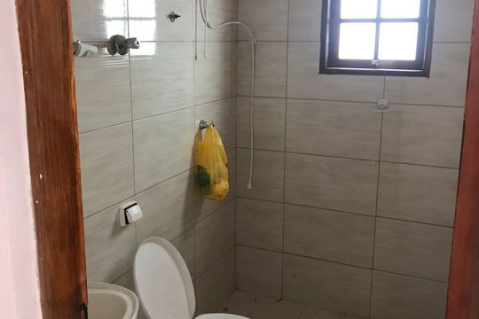 Banheiro de casa à venda com 1 quarto, 160m² em Jardim Roberto, Osasco