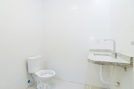 Banheiro da Suíte 2 de casa para alugar com 3 quartos, 110m² em Parque Continental Iv, Guarulhos