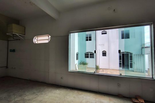 Casa à venda com 4 quartos, 360m² em Santa Terezinha, Belo Horizonte