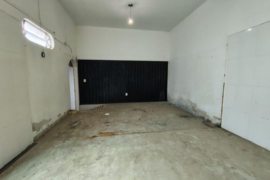 Casa à venda com 4 quartos, 360m² em Santa Terezinha, Belo Horizonte