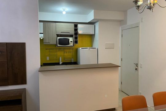 Cozinha de apartamento à venda com 2 quartos, 51m² em Jardim Sao Pedro, Barueri