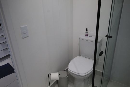 Banheiro de apartamento para alugar com 1 quarto, 21m² em Ipiranga, São Paulo