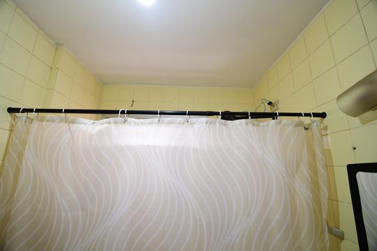 Banheiro de apartamento à venda com 1 quarto, 40m² em Vila Itapura, Campinas