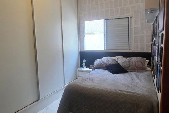 Quarto de casa de condomínio para alugar com 3 quartos, 160m² em Shopping Park, Uberlândia
