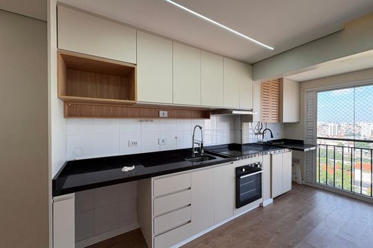 Cozinha e Área de Serviço de apartamento à venda com 3 quartos, 60m² em Parque Monteiro Soares, São Paulo
