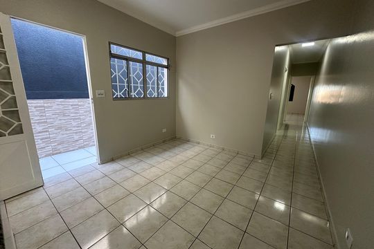 Sala de casa à venda com 2 quartos, 150m² em Vila Pindorama, Barueri