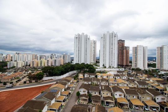 Vista da Sala de kitnet/studio para alugar com 1 quarto, 49m² em Parque Campolim, Sorocaba
