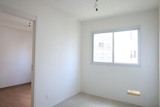 Sala de apartamento à venda com 2 quartos, 34m² em Guaianazes, São Paulo