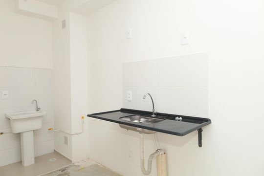 Cozinha de apartamento à venda com 2 quartos, 34m² em Guaianazes, São Paulo