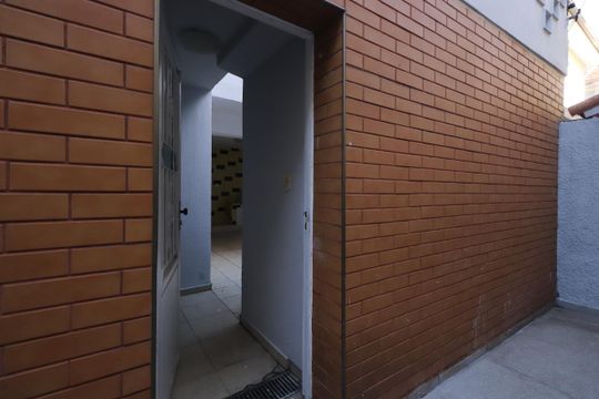Garagem de casa para alugar com 3 quartos, 200m² em Vila Santa Isabel, São Paulo