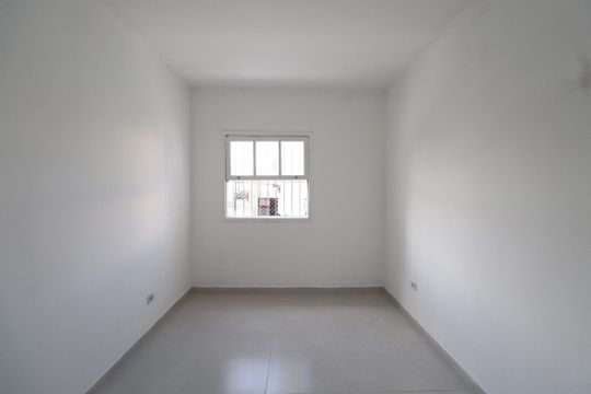 Quarto 2 de casa para alugar com 3 quartos, 200m² em Vila Santa Isabel, São Paulo