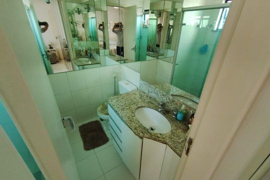 Banheiro de apartamento à venda com 4 quartos, 105m² em Todos os Santos, Rio de Janeiro