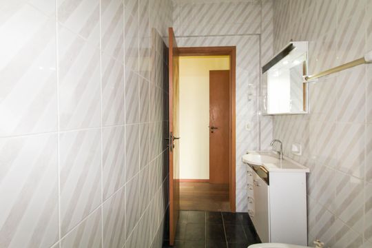 Banheiro de apartamento à venda com 3 quartos, 101m² em Centro, Canoas