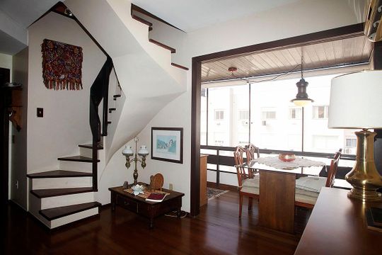 Apartamento à venda com 3 quartos, 193m² em Santana, Porto Alegre