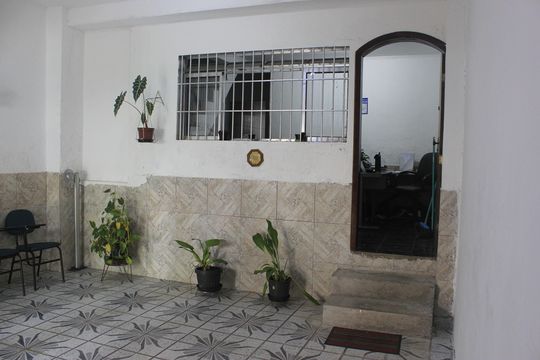 Garagem de casa à venda com 5 quartos, 247m² em Jardim Figueira, Guarulhos